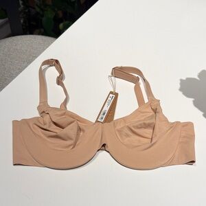 SKIMS Nude Underwire Bra
